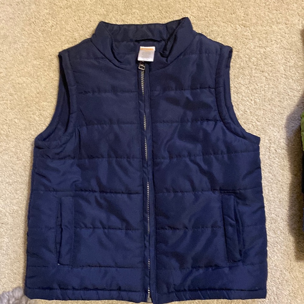 2 for the price of 1! Boys Gymboree Puffer Vests Size 4T-5T